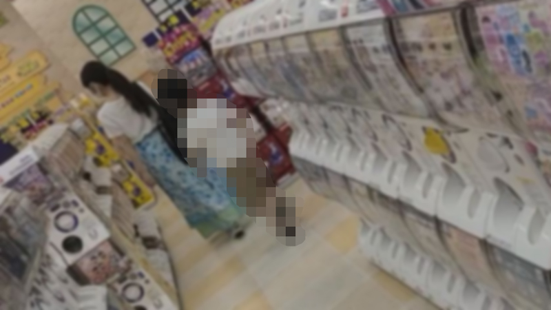 FC2PPV 3077049 【個人】子供との時間を奪い利息回収。小柄な奥さんは声を抑えながら他人棒に犯されるのであった。