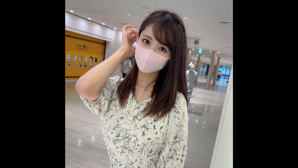 FC2 PPV 3080731 初撮影！！個数限定！【無修正】女子大に通う愛嬌満点のふわふわFcup美巨乳優等生！！桃色のエプロンを身につけ隠しきれない巨乳を揺らしアニメ声で喘ぎ散らしながら生中出し！！ FC2-PPV-3080731