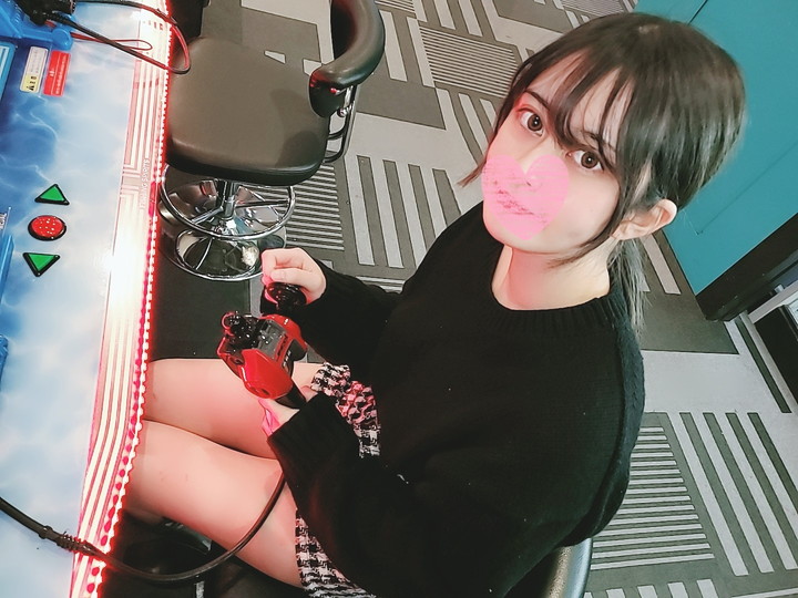 FC2 PPV 3097860 1週間限定 2980 →1980【無／お仕置き／黒髪スレンダー】高学歴女子●生というブランドを使い男を転がしていた女を、低学歴の男たちが10連続中出しを決行！ FC2-PPV-3097860