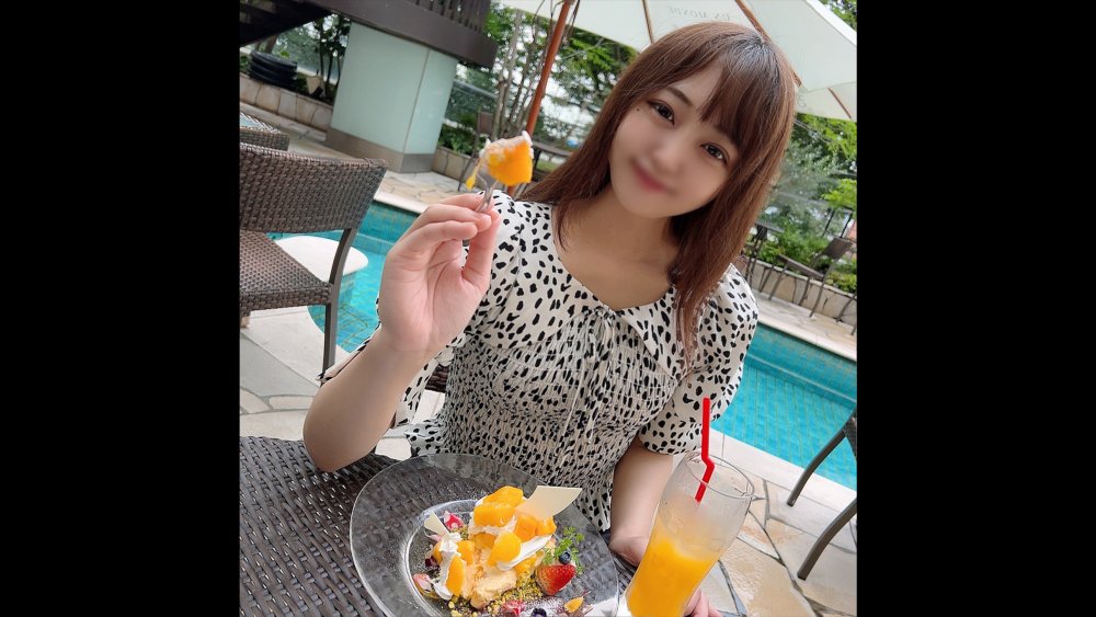 FC2 PPV 3100850 顔出し・初撮影！！個数限定【無修正】「中はダメって言ったのに・・・」料理教室で家庭の生計を支える心優しい女子大生の従順な身体に2回中出し！！今日が危険日だということを知った時にはもう・・・ FC2-PPV-3100850