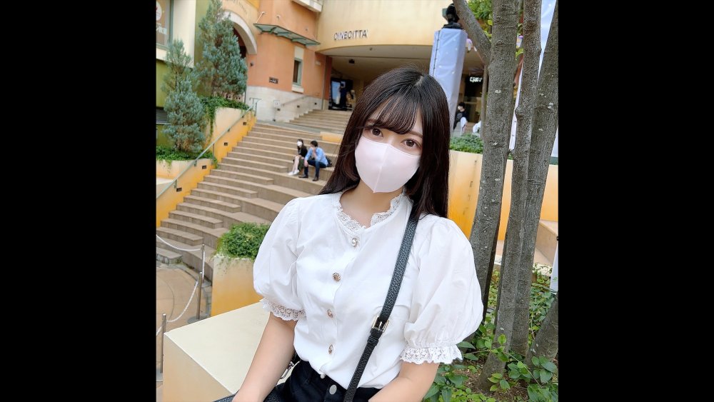 FC2 PPV 3105666 初撮影！！個数限定【無修正】捕まえた美◯女は坂道系のツンデレ女子大生！！黒髪ロングヘアーを乱し僕の股間に頭を埋め体液にまみれにされたピュアな身体に連続膣内射精！！ FC2-PPV-3105666