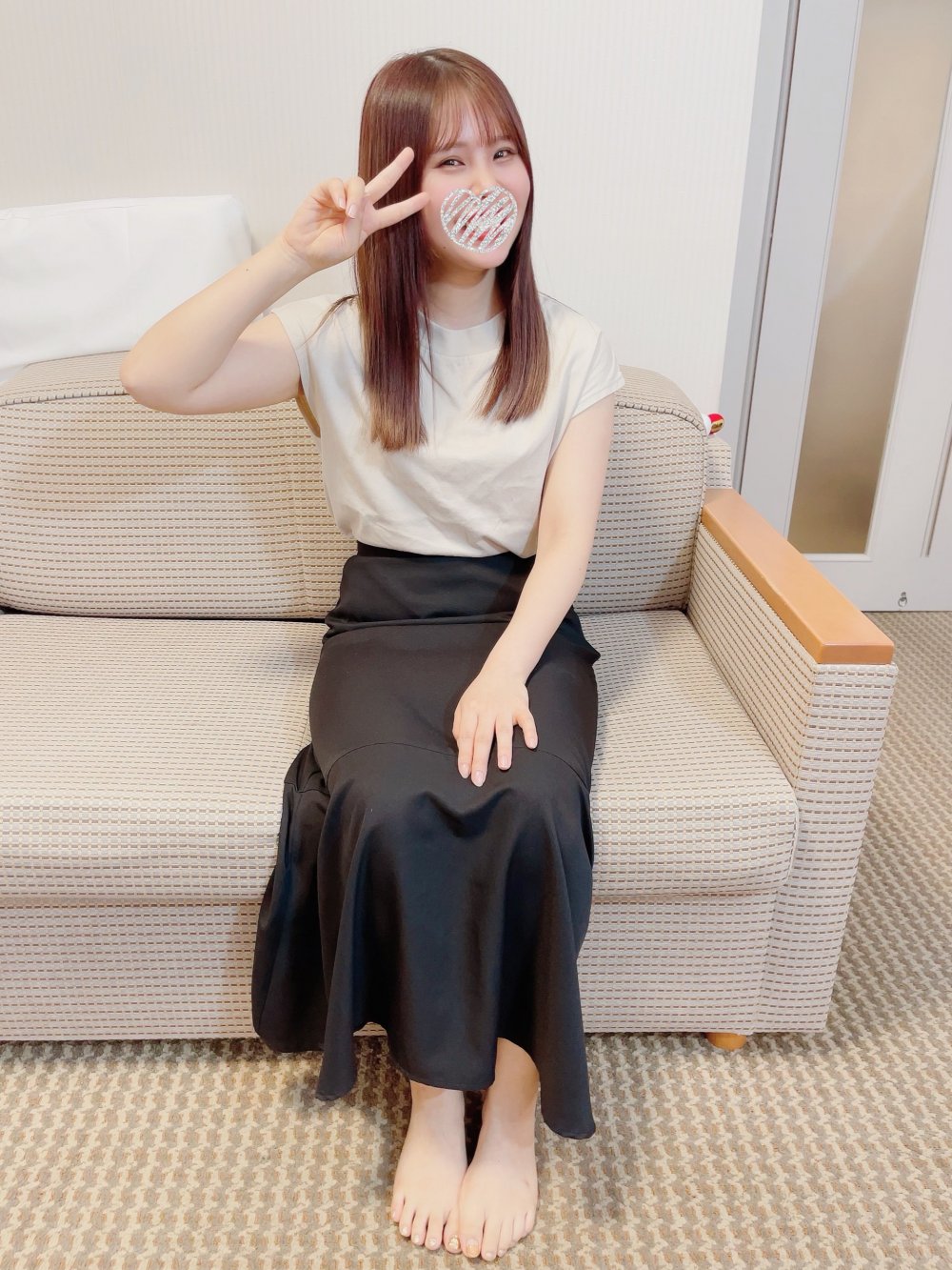 FC2 PPV 3108907 清純Styleに可愛い笑顔を持つ美女が地方には存在した！！メミちゃん、小柄で感度抜群、世間を知らない地方女子大学生に白昼のビジホで初老と生はめ、中出し。 FC2-PPV-3108907