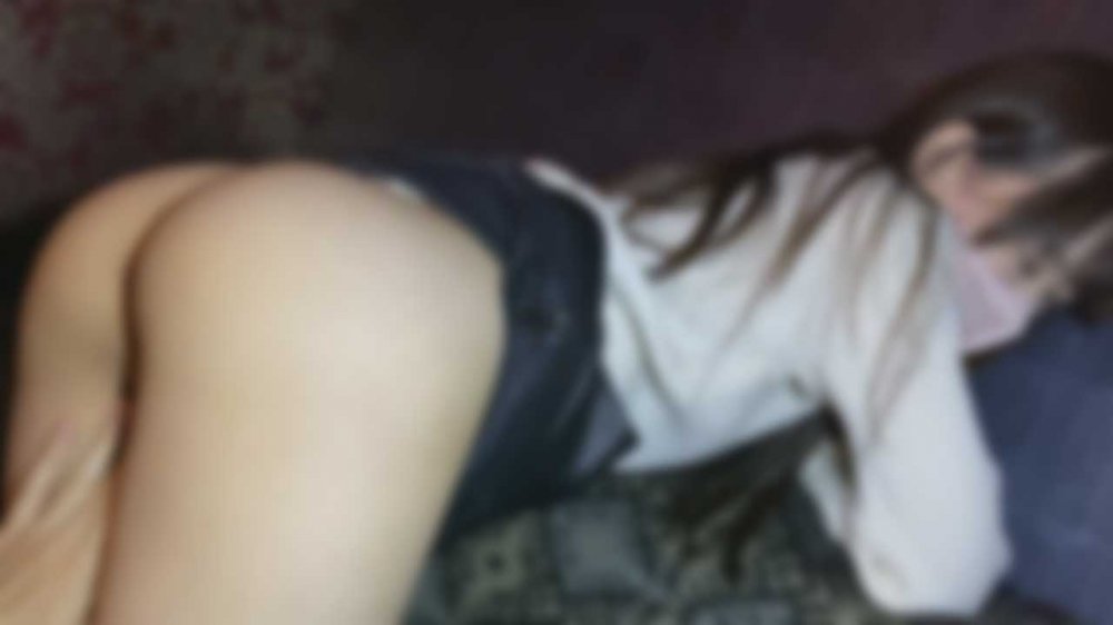 FC2PPV 3115823 「#58」経理担当の清楚OLさん。真面目な仕事姿の裏は、首絞め寝バック中出しで感じる変態でした。♡片想い♡