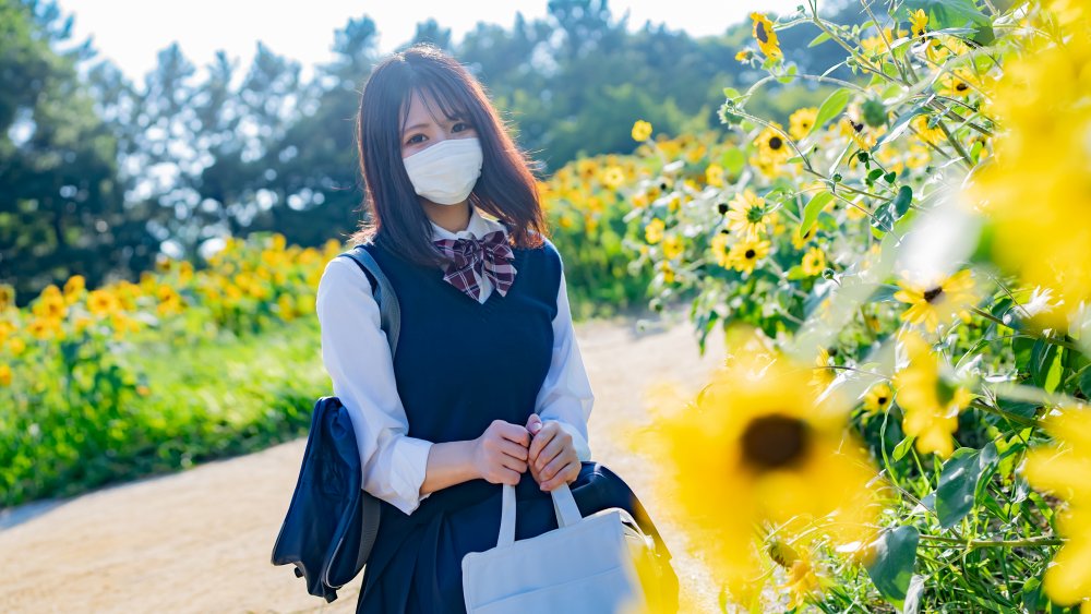 FC2 PPV 3129196 11/23まで限定！！【無修正】幼さの残る色白清楚なFcup美◯女女子◯生・・・慣れない手つきで男性器を挟み込み揺れる美巨乳を堪能しながらゴム無し膣内射精＆口内射精！！ FC2-PPV-3129196