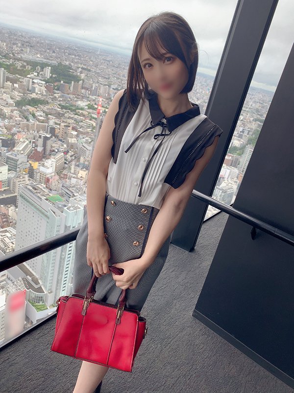 FC2 PPV 3133025 ※数量限定※【現 役 ユニドル】アザトカワイ過ぎる女子大生・ひより（22）ずっとシコれる 芸能志望のめちゃかわ娘と連続ゴムなしセックス 中出し2発 FC2-PPV-3133025