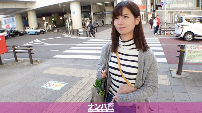 200GANA-2397 マジ軟派、初撮。 1563 旦那との性活に不満を持ってる美人妻をナンパ成功！徐々に距離を詰め体に触れていくと徐々に期待している様な表情を覗かせベッドの上ではオンナの顔を見せ善がりまくる