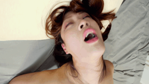 FC2 PPV 3249701 ※一週間限定※【快楽堕ちガンギマリ】顔採用IT企業キラキラ受付嬢26歳。誘われたらすぐにヤられるビッチがエンドレスでイキ狂う痙攣絶頂アヘ顔中出しハードコア!!【ガチやべぇ】 FC2-PPV-3249701