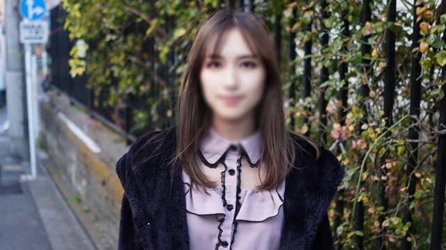 FC2 PPV 3270264 【無修正】玄関あけたら2分でフェラ♡美乳美マンのスレンダー保育士さんに即尺ドッキリ！ FC2-PPV-3270264