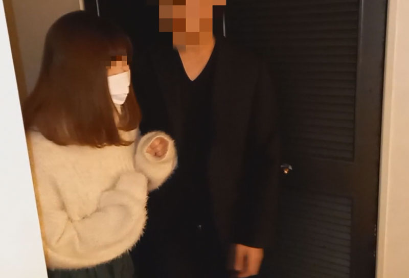 FC2 PPV 3290200 【個人】制服大好きおじさんのお話。荒れ果てた剛毛マ〇コと、巨根のコラボレーションはまさに秘境。 FC2-PPV-3290200