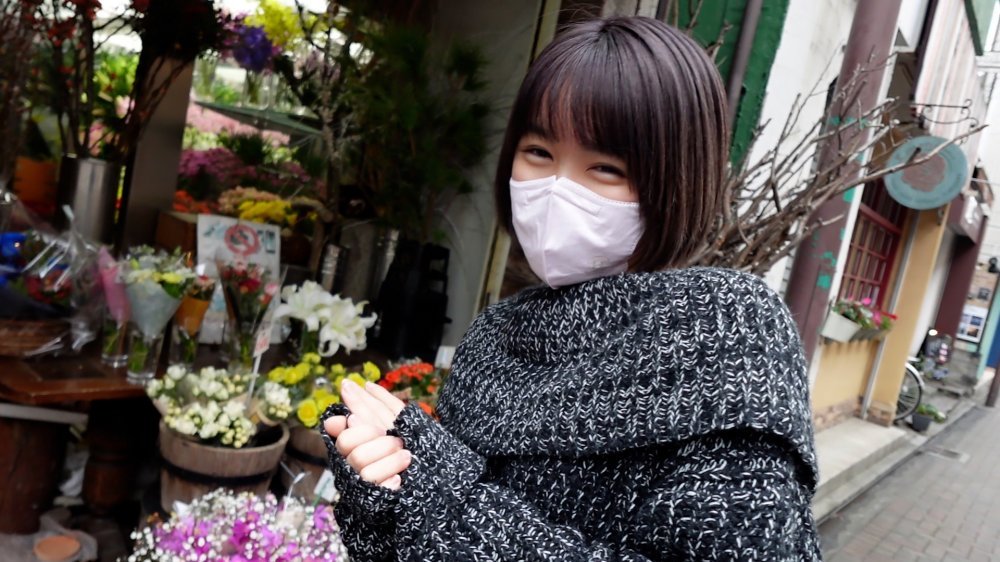 FC2 PPV 3297626 初撮影・顔出し！！3日間限定1980pt！！甘え上手で可愛い現◯ショトカ女子大生が身分を隠した中年男に好き放題お◯かされる・・・猛烈な子宮突きに絶頂を繰り返し2回連続膣内射精！！ FC2-PPV-3297626