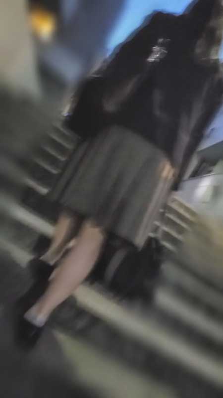 FC2 PPV 3324292 【200○年生】家出**を泊まらせて生ハメ FC2-PPV-3324292