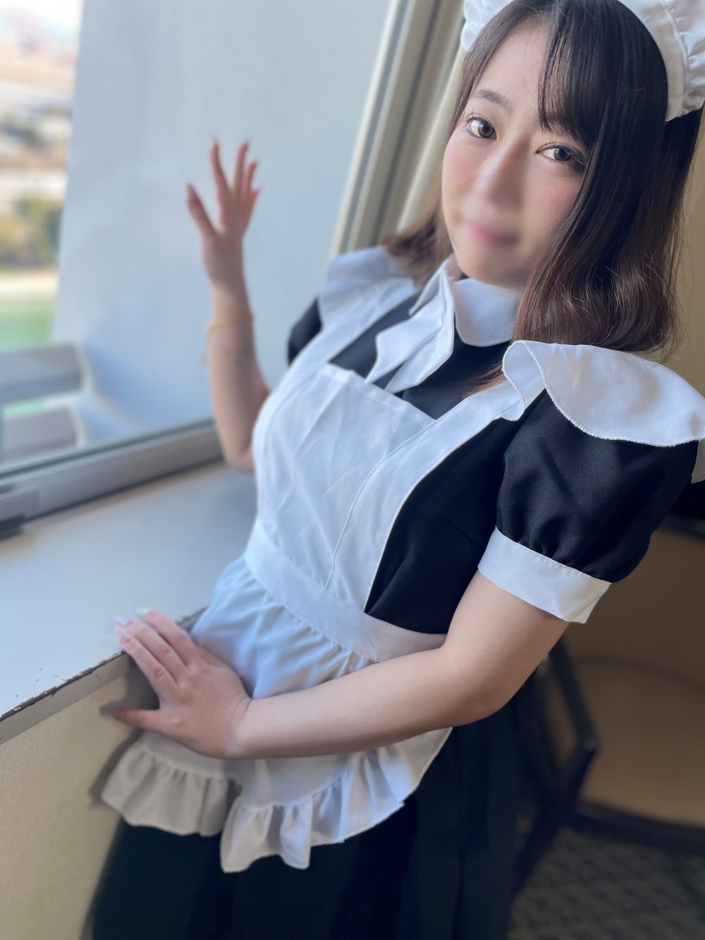 FC2 PPV 3485416 【パパ活女子495pt!!】超積極的で小柄な可愛いノーパンメイドちゃんによる、たっぷりご奉仕中出しセックス！ FC2-PPV-3485416