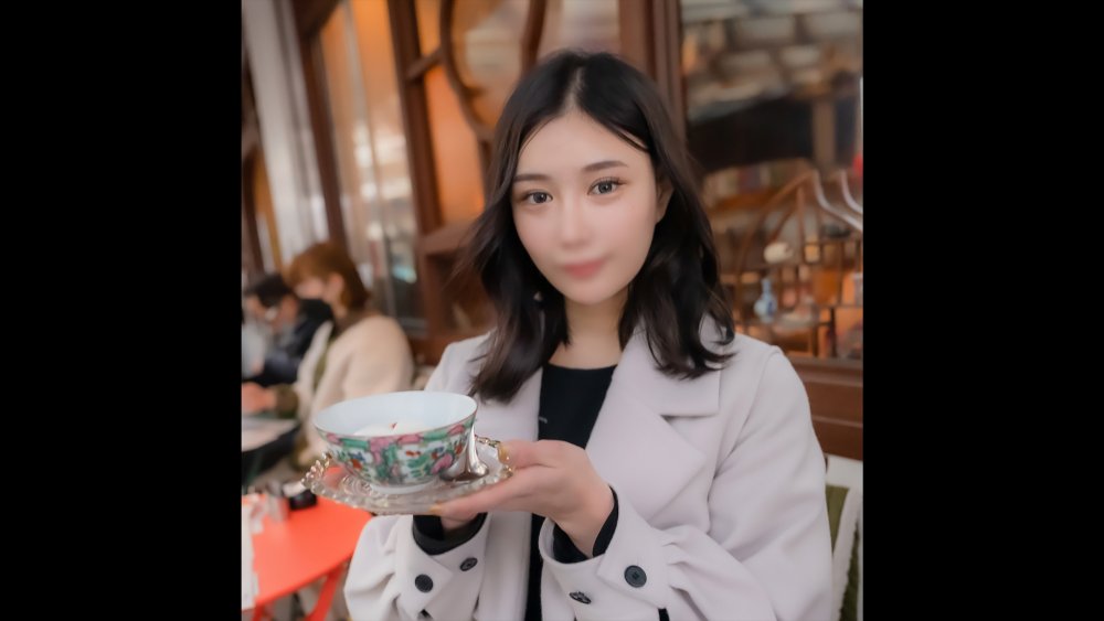 FC2 PPV 3508237 顔出し！！６月末まで限定！！仕事に追われ恋愛を奥手で過ごした真面目なクォーター系歯科衛生士！！解放された感情と性欲は腰を振りながら絶頂を繰り返し体液まみれになった身体に２回中出し！！(後編) FC2-PPV-3508237