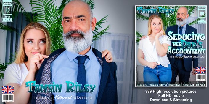 Mature NL - Tamsin Riley - Young and horny Tamsin Riley is fucking and sucking her way older dad\'s accountant on the couch