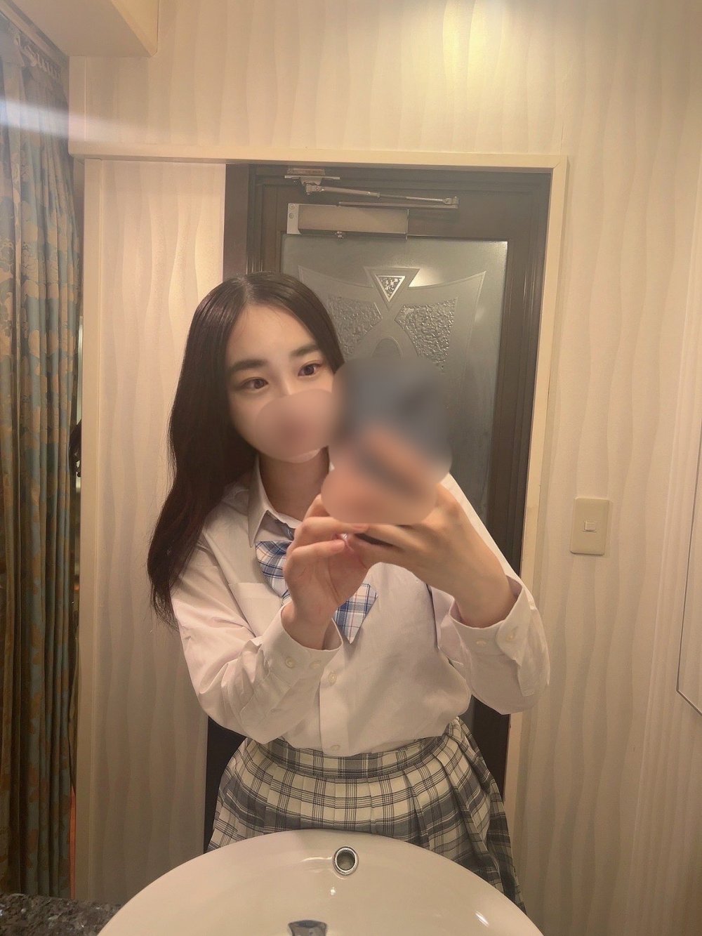 FC2 PPV 3612313 月末まで！【真夏のサマーセール！凍結される恐れがありますのでお早めのご購入をお勧め致します】街中でスカウトされるほどの美貌！最初で最後の中出し、ごっくん、、、女の子の可愛さは補償致します！！！