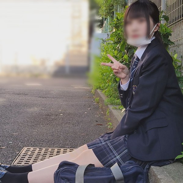 FC2 PPV 3678417 ちっぱいな普通の子。バイト禁止ではじめたで中出し。生理が･･･ FC2-PPV-3678417