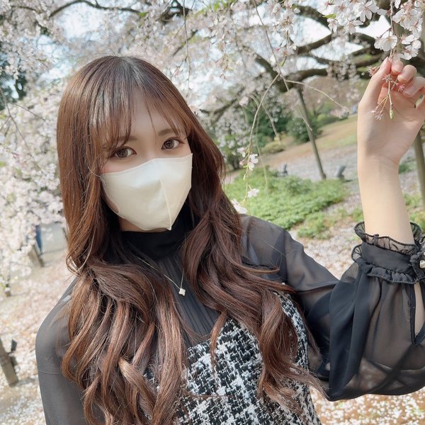 FC2 PPV 3702933 初撮影・顔出し！！好評につき週末まで限定1980pt！！某老舗呉服店の世間知らずな美巨乳Ecup令嬢を連れ出し桜の下で口内射精＆ごっくん！！大切に育てられた箱入りむ◯めに問答無用の２回連続膣内射精！！ FC2-PPV-3702933