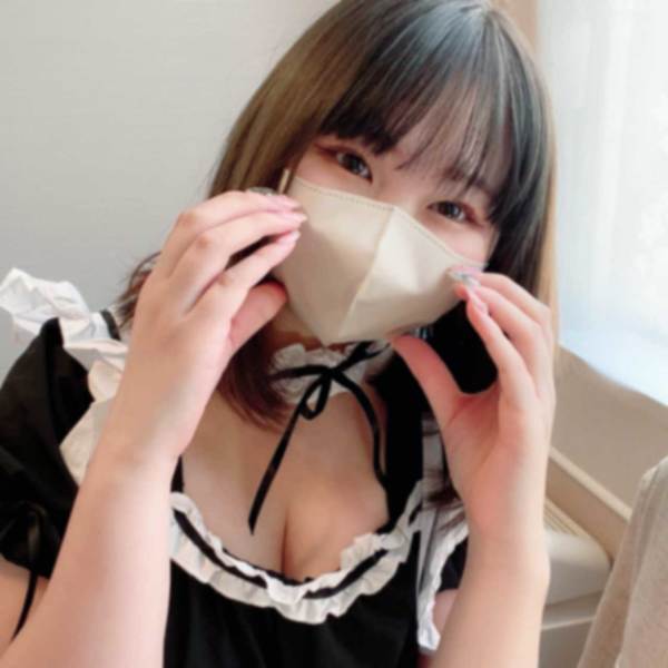 FC2 PPV 3904872 【#107】もちもち巨乳のメイドさんをハメ撮り。興奮して奥に密着で子宮たっぷり直注入中出し完了！癒しの両手まんこで萌え萌え大量射精♡ FC2-PPV-3904872