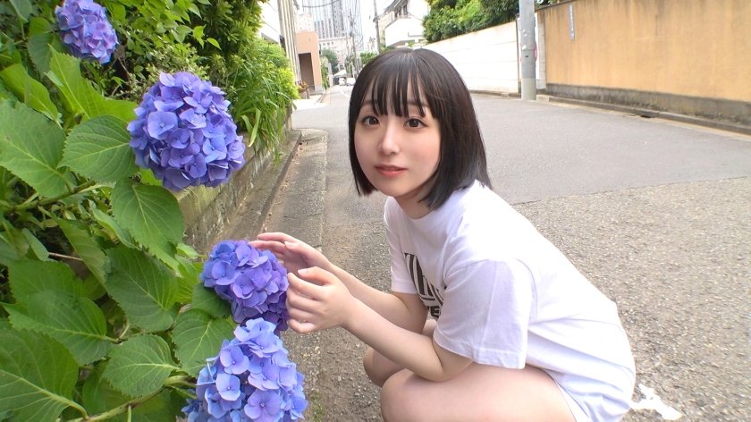 [SIRO-5158] 【オナニーデビューは小3！】インドア派JDはエッチが大好き♪触らなくても感じちゃう敏感ボディを味わい尽くす！【初撮り】ネットでAV応募→AV体験撮影  2046