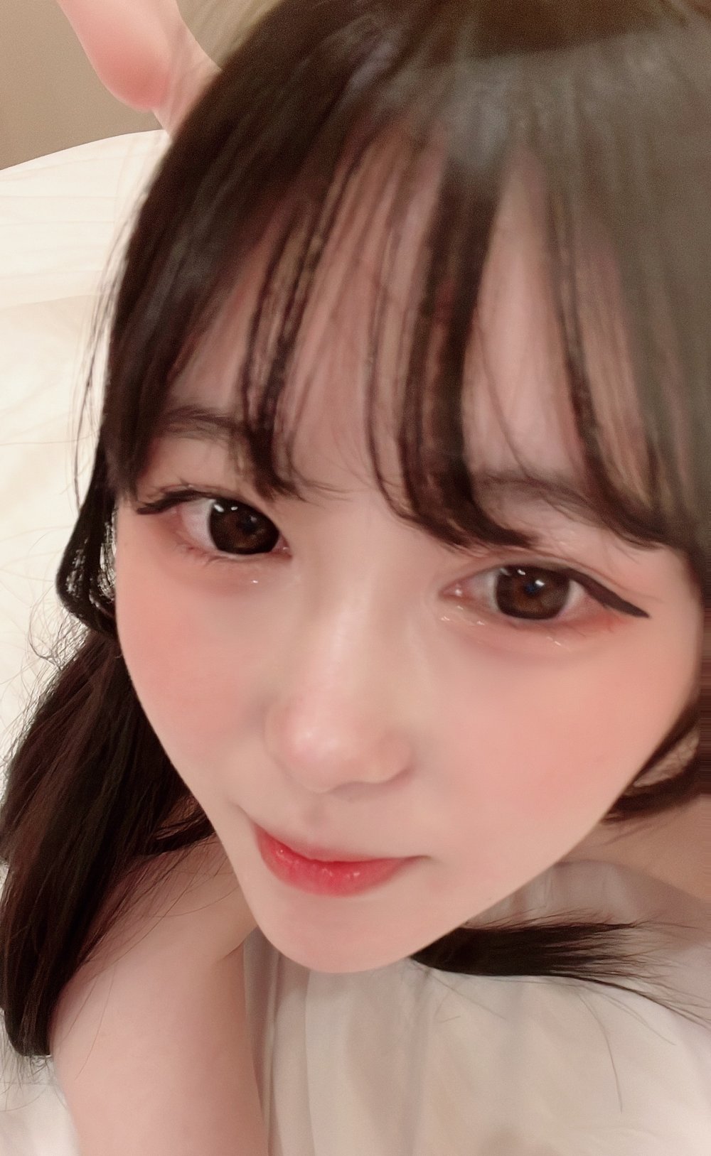 FC2 PPV 3840049 ZIP特典有【無】ツインテール ニーハイ 着衣 美◯女 アイドル系 スレンダー ひな 20歳に大量中出し 2作品目【サカイ】 FC2-PPV-3840049