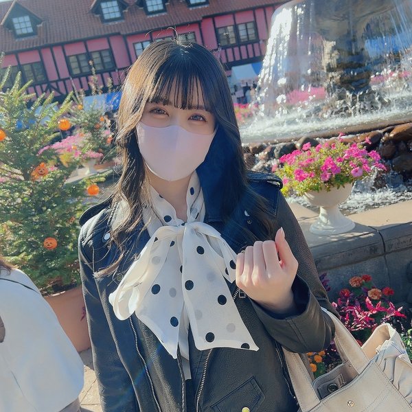 FC2 PPV 4200123 初撮影・顔出し！！明日まで限定！！学◯時代に彼女が通った思い出の場所で根元まで吸い込ませ初めての口内射精で精液搾取・・・仔宮を突かれ悶絶する敏感な身体に2回生中出し！！ FC2-PPV-4200123