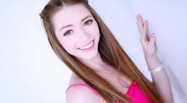 Amateur Allure - Myra Moans - Amateur Allure Welcomes Myra Moans, a Housekeeper Looking to Show Off Her Oral Skills