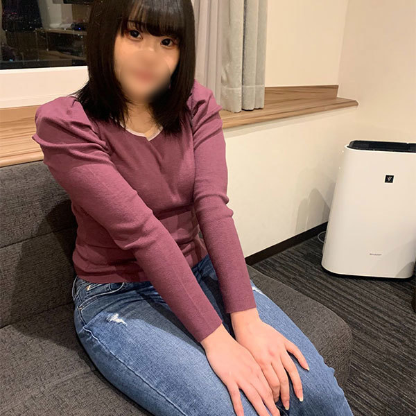 FC2 PPV 4280634 ※2/4まで500pt※【顔出し】【ハメ撮り・中出し】旦那さんから、うちの嫁がエロカワイイので寝取ってくださいと依頼されたので、寝取りました FC2-PPV-4280634