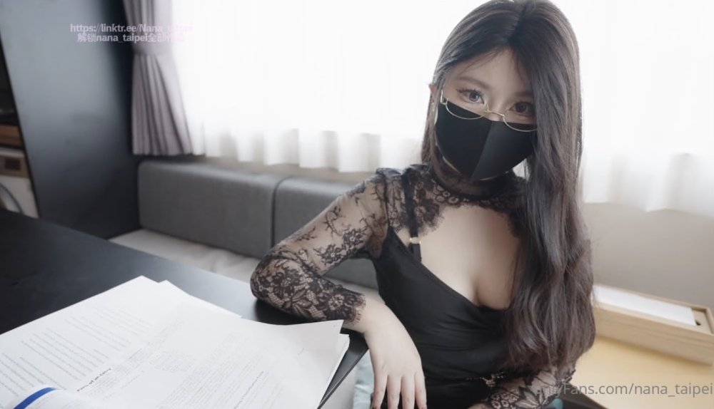 Onlyfans 极品白虎网红小姐姐NANA⭐2024-02-02⭐新的一年新的老师2024偷窥篇