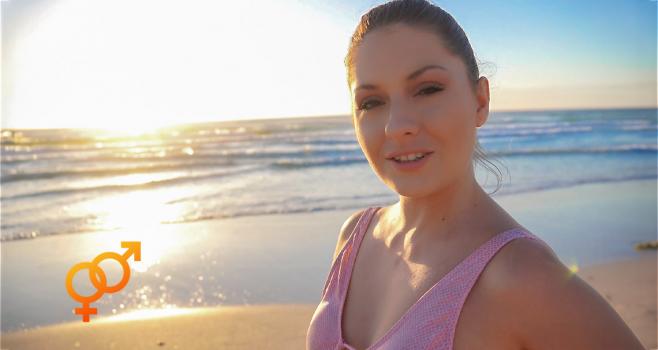 Arousins - Rebecca Volpetti - Hot Blowjob On The Beach