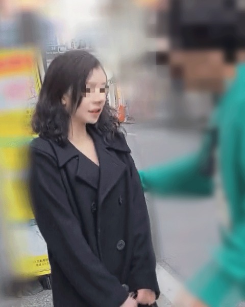 FC2PPV 4447918 【個人】日本の旦那と暮らすフランス人の語学講師妻。裏切られたことも知らないまま職場帰りに借金肩代わりの契約をさせ、日本方式の担保手段として透き通る白肌を露わにさせて見知らぬキモ男の肉棒で喘がせ中出し。