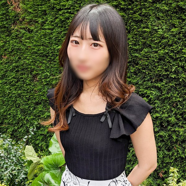 FC2 PPV 4473619 ※初撮り セク○ラ店長が新人バイトを呼び出し性処理される！人生初のフェラ・中出し体験！！【無】 FC2-PPV-4473619