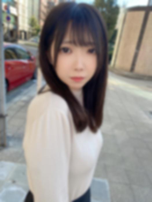 FC2 PPV 4510882 【2作品】柔らかDカップ♡ 美脚で韓国風美人みいちゃん♡  が.く.費を払う為にエッチなビデオに...   彼氏がいるのに何度もイッちゃう感度抜群なウブな女の.こ.に2回も中出しちゃいました♡ FC2-PPV-4510882