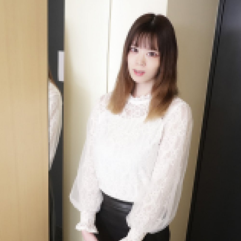 FC2 PPV 4511126 金欠の女子大生がネットで知り合ったオジサンにP活オファー！お金のために肉体関係を持った二人の生々しいハメ撮り映像！ FC2-PPV-4511126