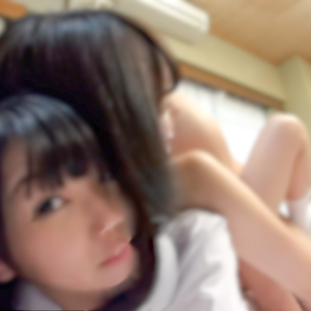 FC2 PPV 4626683 【緊急】300万で撮影 自宅にて18歳の2人を卒業させた中出し個人記録【原版品質】 FC2-PPV-4626683