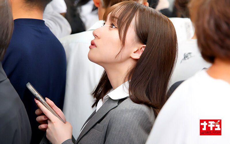 NHDTC-04101 パンスト穴あけ指入れ羞恥でねっとり膣内をほじられ本気汁が滴るほど感じまくる美脚女3 美白デカ尻OL