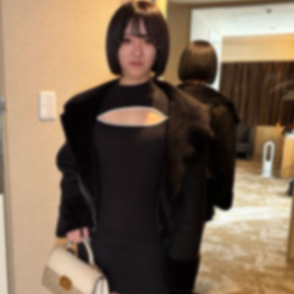 FC2 PPV 4653365 ※23日まで70％OFF※【顔出し】【ハメ撮り】【中出し】投資家の旦那に出資してもらい、自身のネイルサロンを経営するギャル若妻。女社長は性欲が凄いという噂は本当の様です。 FC2-PPV-4653365