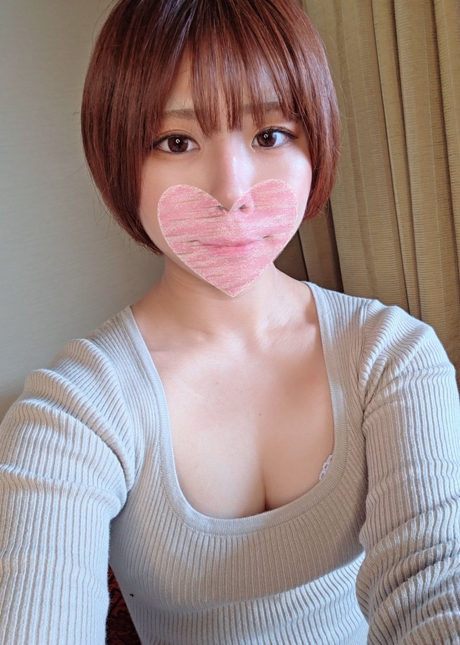 FC2 PPV 4666997 FC2-PPV-4666997 ※初回価格【初撮り/無修正】おじの精子もごっくん！！〇〇溢れるオマンコがエロ凄すぎて2連続中出し交尾。キモチ良すぎてお口にもぶちまけてしまいました/えみり(23)