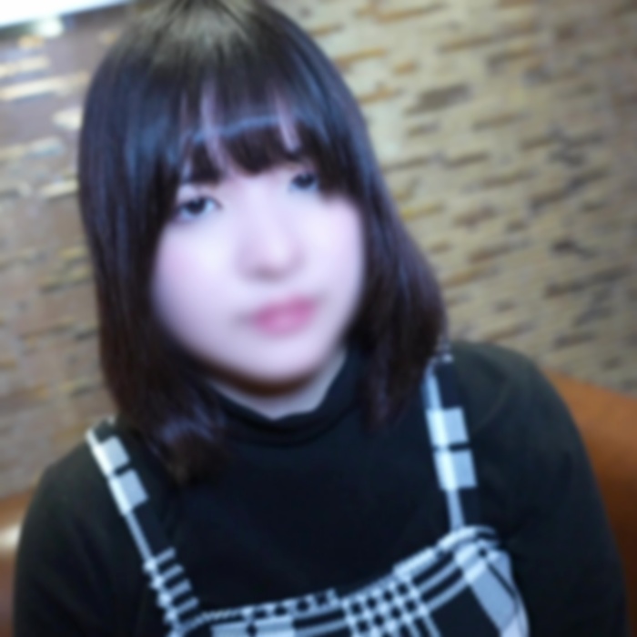 FC2 PPV 4668706 FC2-PPV-4668706 【初撮り】パティシエを目指す色白カラダ。イチャラブエッチで極狭マンコに大量中出し。