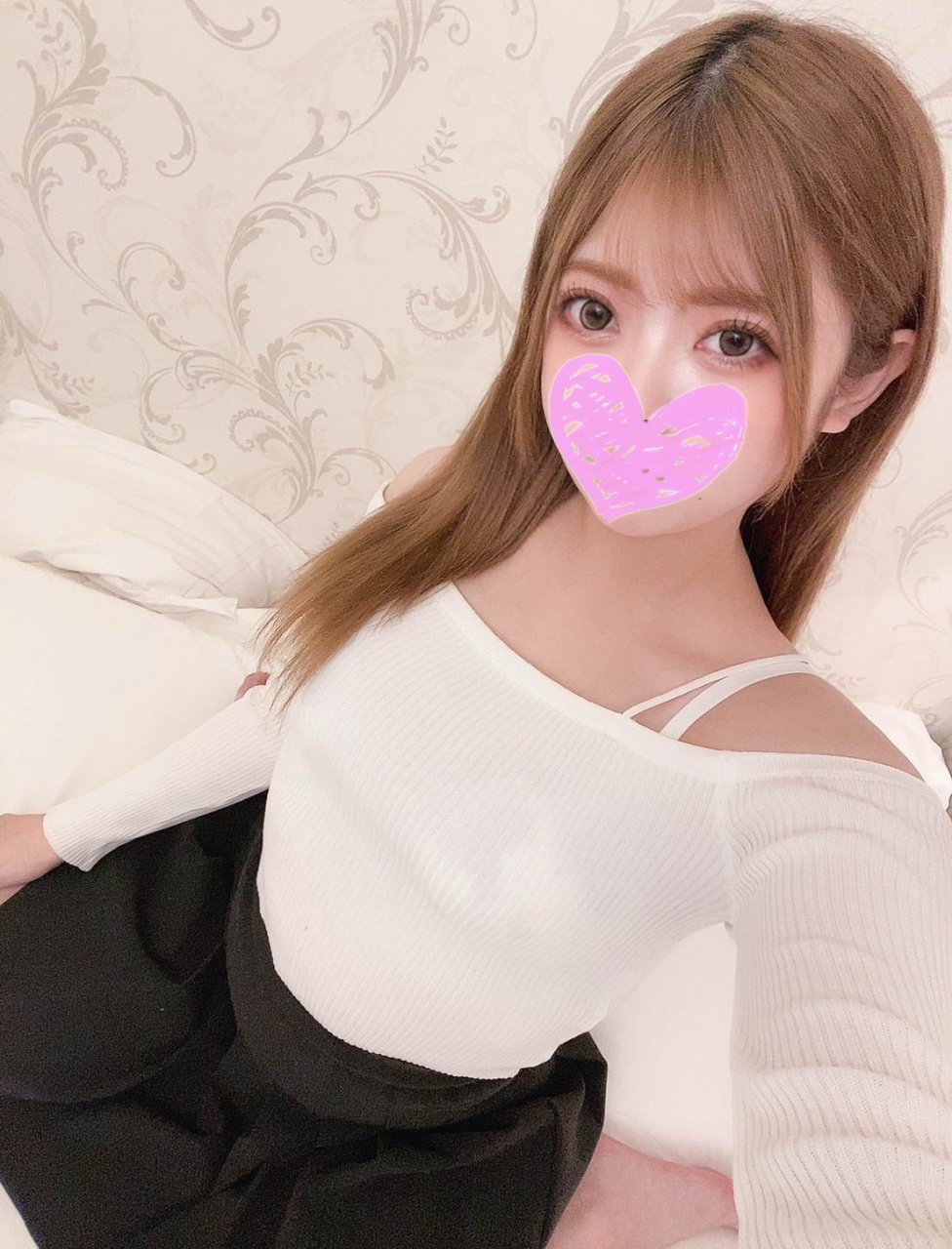 FC2 PPV 4674037 FC2-PPV-4674037 【無修正】21歳Eカップ・有名大ガク通うスタバでバイト中の瞳キラキラ天真爛漫エロ*とイチャはめデート!!敏感なパイパンまんこにガチハメ中出しセックス!!