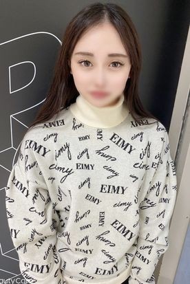 FC2 PPV 4682685 【連続 中.出し有り 妊. 娠 したかも♡】GW延長！2 作.品 980！♪黒髪ハーフ系 美女なつみちゃん。感度.抜群で 未./〇./理 .陰毛オマンコを複.数 人の男達で 楽.しんじゃいました♡