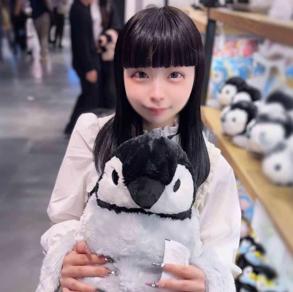 FC2 PPV 4687524 FC2-PPV-4687524 新垢ｲﾍﾞﾝﾄ限界価格70％OFF顔出し【未公開】148㎝圧倒的ろ〇の18歳ｺﾝｶﾌｪ嬢。汗たっぷりの巨根にﾒｽ顔発令。発情した膣に2度の種付け。。。