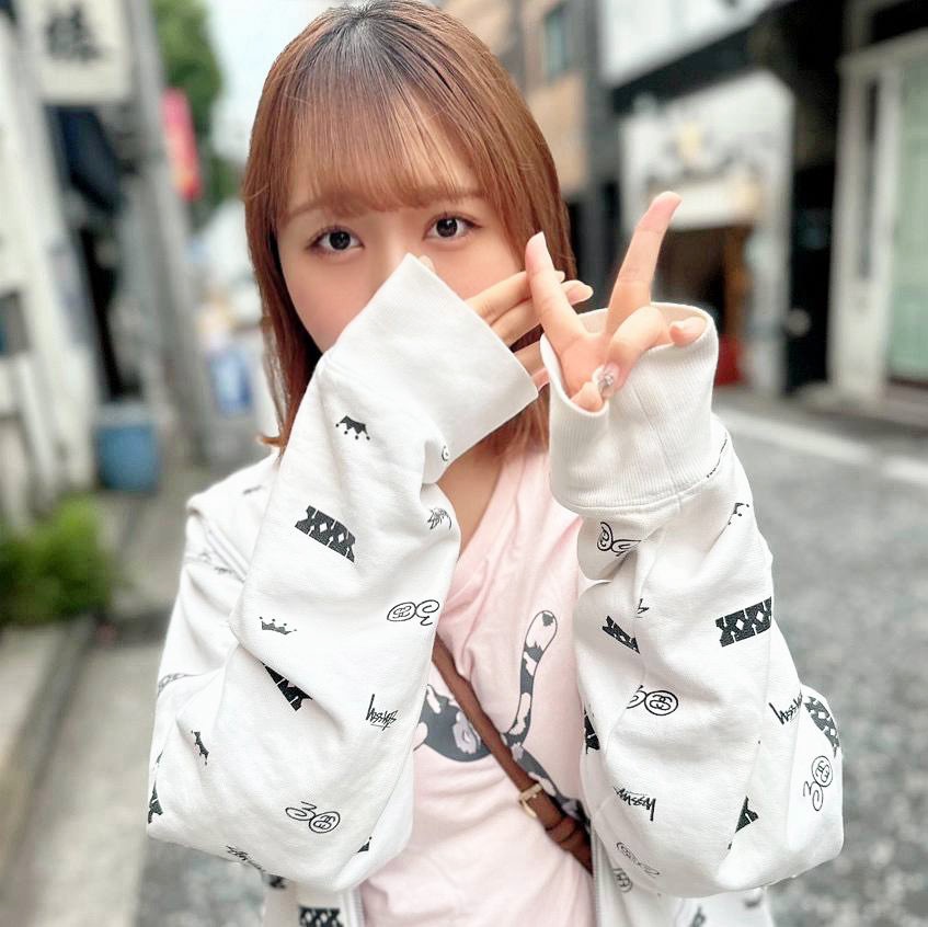 FC2 PPV 4706284 FC2-PPV-4706284 【ナンパ即ホ】居●屋で口説いたF乳クリーニング屋の看板ムスメをお持ち帰り！愛嬌ある従順なドМマ●コに出会ったその日にたっぷり濃厚中出し♥