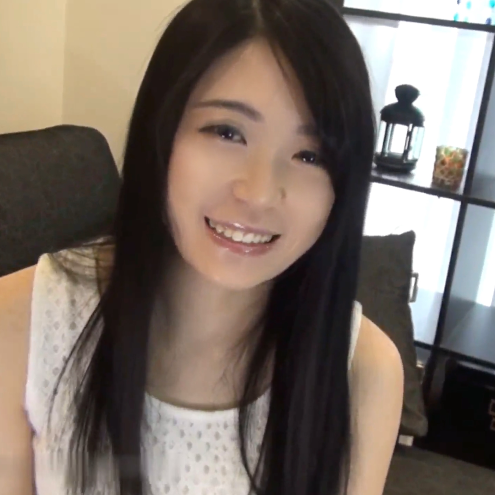 FC2 PPV 4709753 FC2-PPV-4709753 新人女優賞受賞！主役映画のために過ごした監督との一日を限定公開！