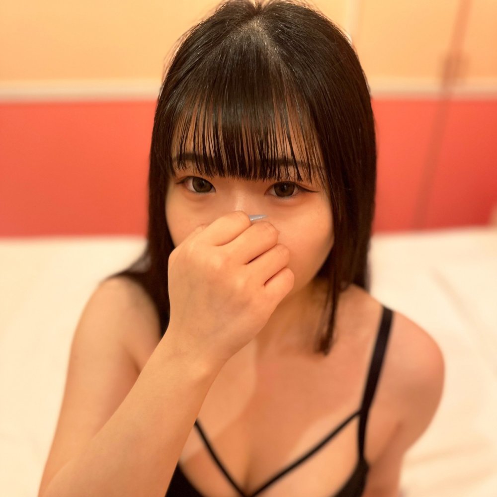 FC2 PPV 4712596 FC2-PPV-4712596 【黒髪×童顔】中目黒の立ち飲み屋で出会った低身長150cmの美〇女♡ 抱き心地120点のもちもちボディをた～っぷり堪能し生中出し！