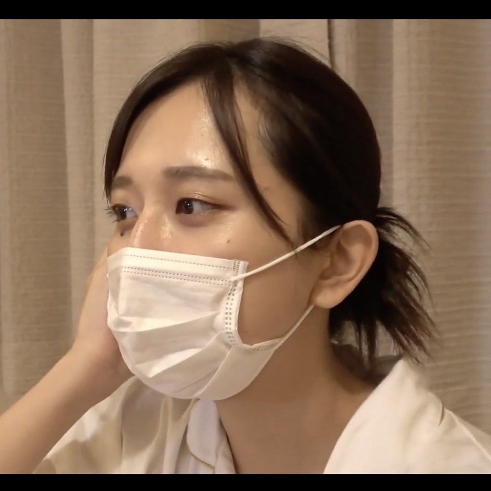 FC2 PPV 4714782 FC2-PPV-4714782 【無】近所のカフェで働いている美女に一目惚れ　１年間通い詰めやっとできた念願のデートを公開！