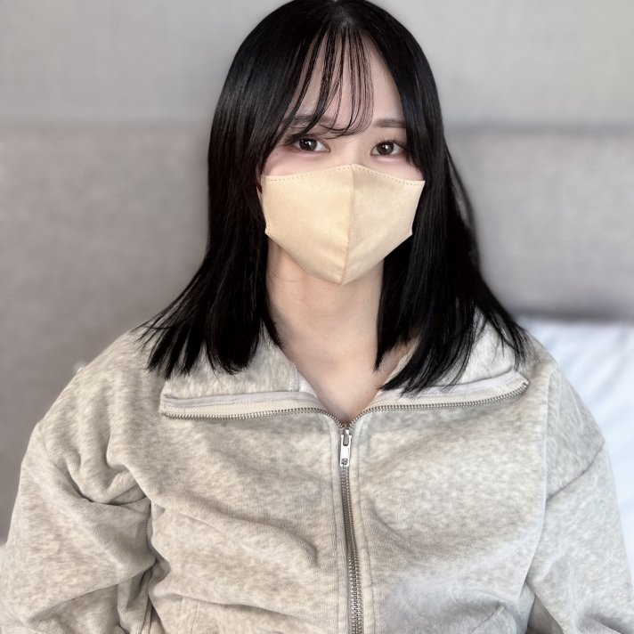 FC2 PPV 4715665 FC2-PPV-4715665 待ちに待った美女の新作！【無】【中出し2回戦】レジェンド級のアイドル顔の美女と再会。デカ尻好きにはたまらない。いっぱいキスして、たっぷり中出し。※特典あり