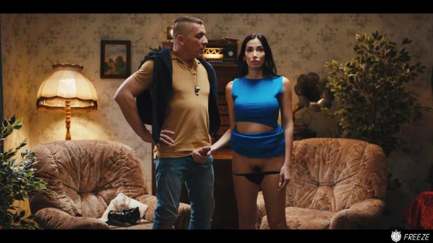 Freeze - Clea Gaultier - Tour Guide