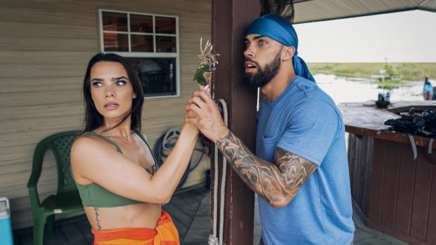 Digital Playground - Ivy Ireland , Lucy Foxx - Swamped