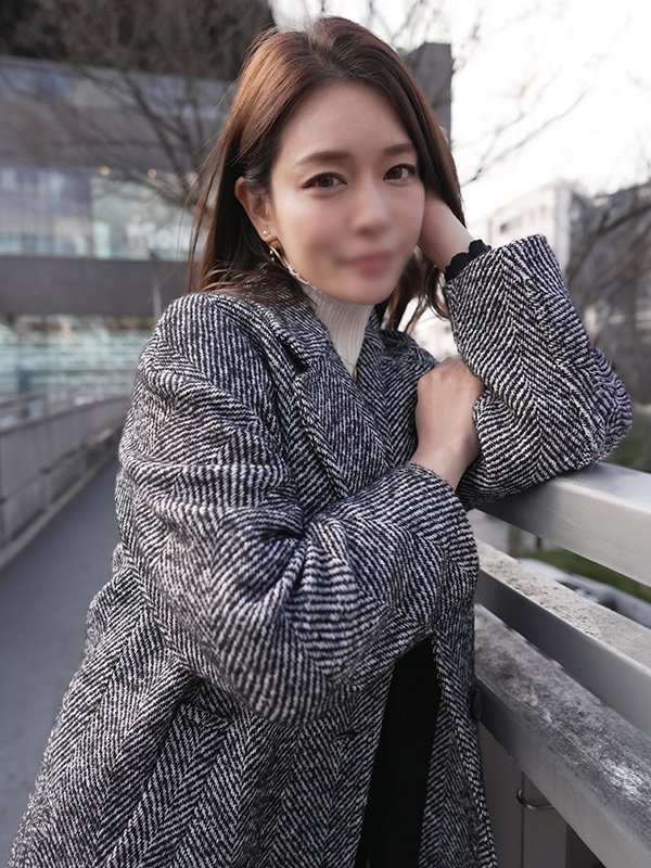 FC2 PPV 4719559 FC2-PPV-4719559 【衝撃・美女の爆イキ映像】※数量限定※反則Gカップ・神スタイルなエロ系配信女子（２７）ノリが良すぎて生ハメ＆連続中出しの衝撃映像（Meme）※特典あり