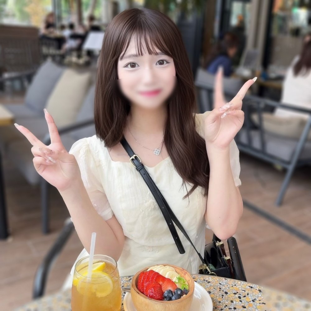 FC2 PPV 4728960 FC2-PPV-4728960 ※本日限り！半額！「ﾀﾞﾒ…壊れちゃう…」笑顔が可愛い天真爛漫なドM地方美容師。緊張しながらもバチボコに突かれ理性崩壊。最後は種付けを懇願し従順オナペットに仕上がる。。。